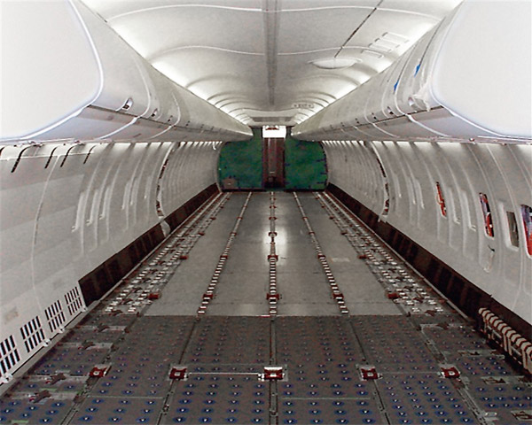 bbj-convertible-cargo-hold.jpg