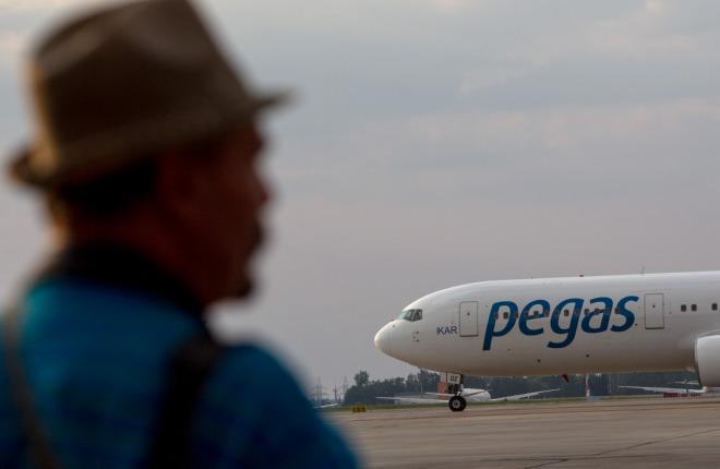 b767_pegas_man-fl.jpg