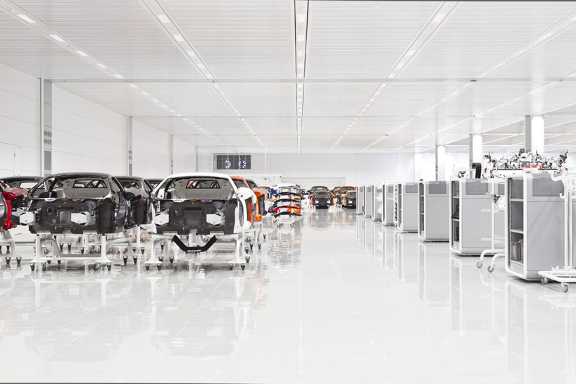 mclaren-production-center-designboom05.jpg