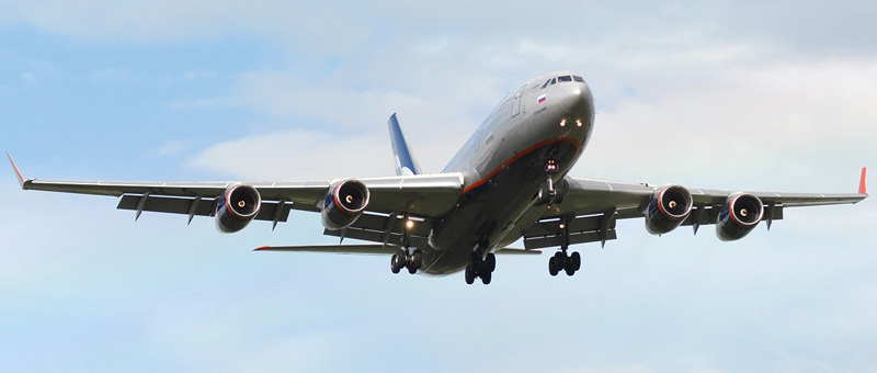 RA-96010-Aeroflot-Russian-Airlines-Ilyushin-Il-96.jpg