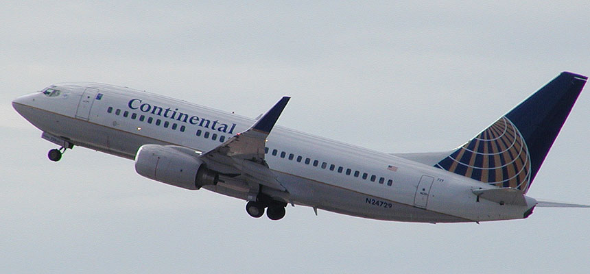 737-700.jpg