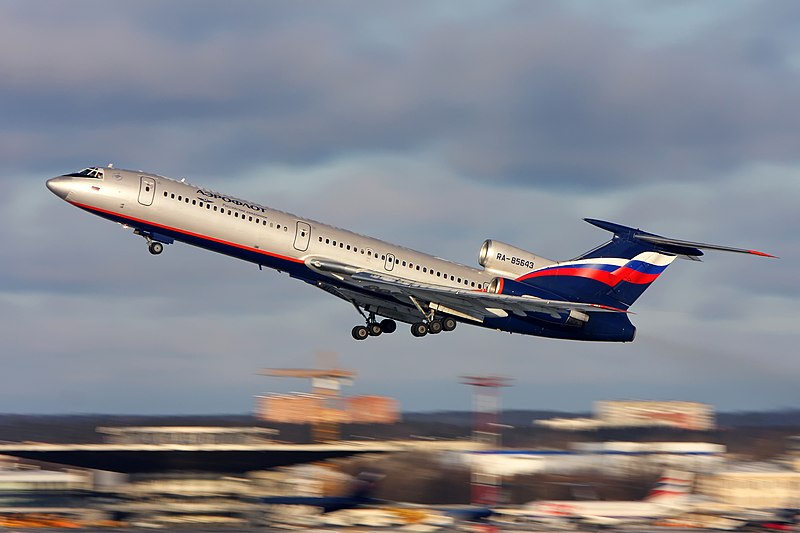 800px-Aeroflot_Tupolev_Tu-154M_RA-85643_Mishin-1.jpg