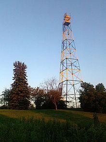 220px-Indian_Mounds_Park_Airway_Beacon.jpg
